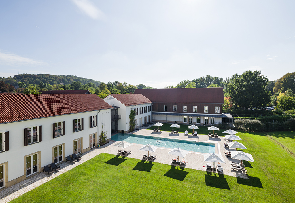 Außenpool im Hotel Spa vom Gräflichen Parkl